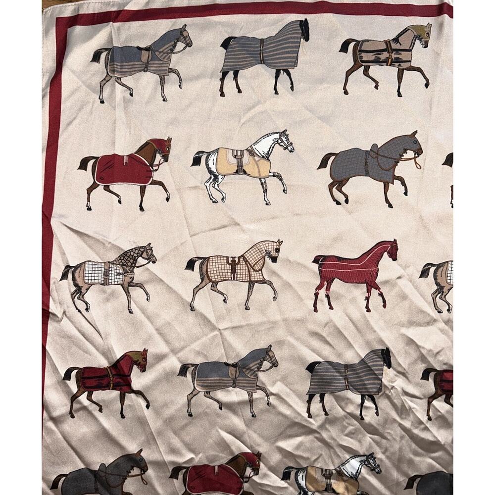 Horses In Blankets Scarf 27" x 27" Square Satin Equestrian Chic Champagne - Picture 7 of 8